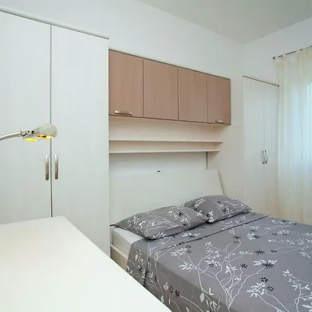 House Ivica * Zrnovo